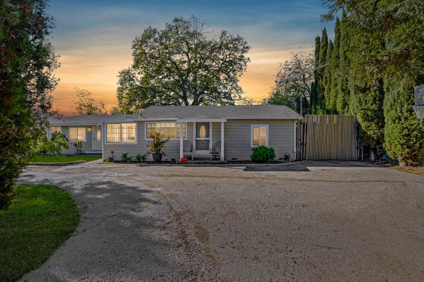 Detail Gallery Image 42 of 43 For 10395 Santa Teresa Blvd, Gilroy,  CA 95020 - 5 Beds | 2 Baths