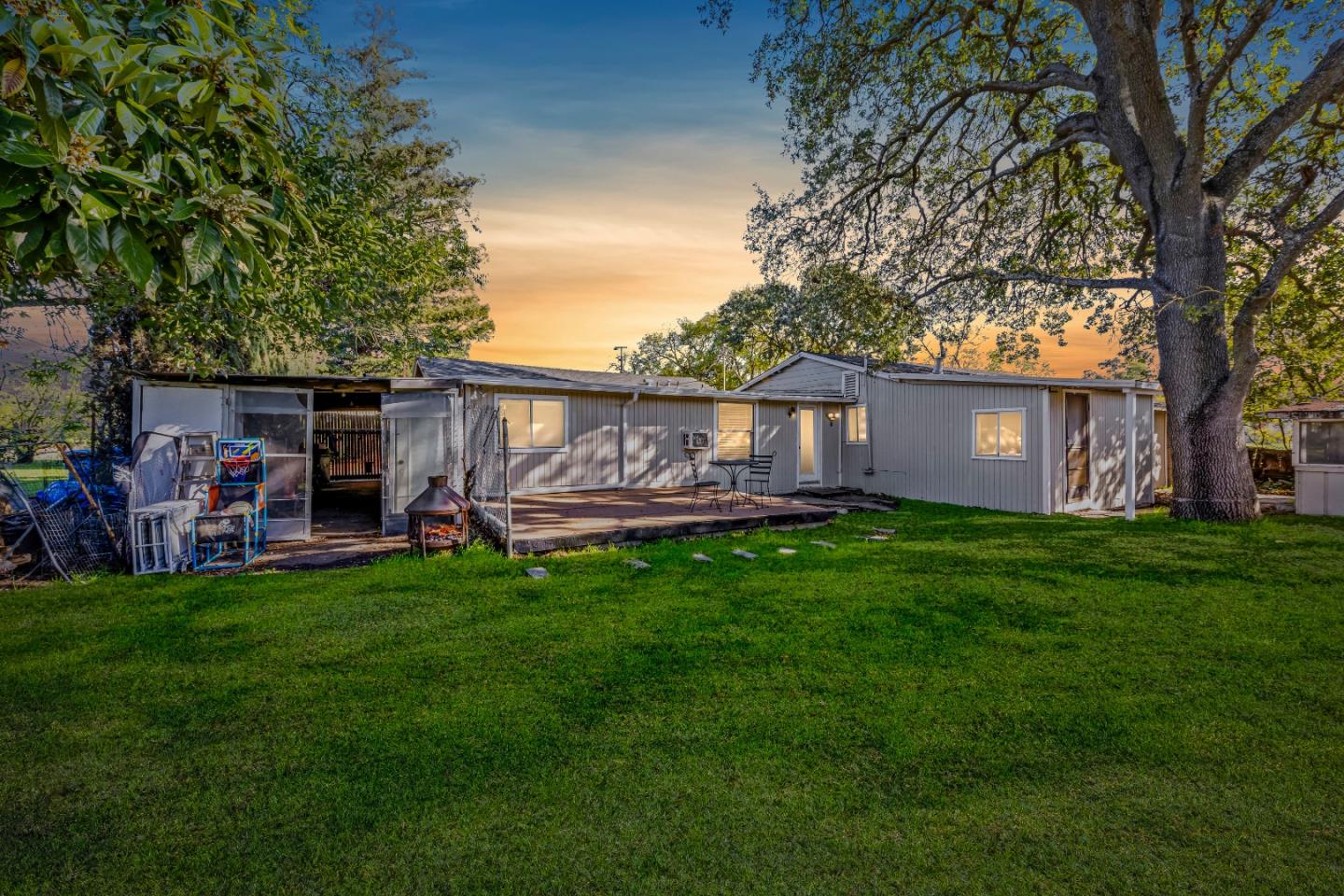 Detail Gallery Image 43 of 43 For 10395 Santa Teresa Blvd, Gilroy,  CA 95020 - 5 Beds | 2 Baths