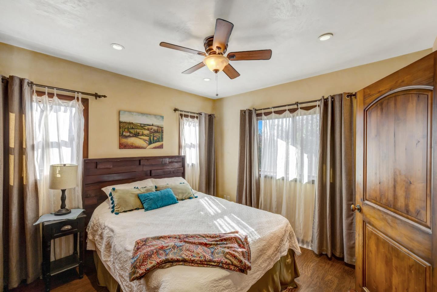 Detail Gallery Image 31 of 57 For 810 Altura Pl, Del Rey Oaks,  CA 93940 - 4 Beds | 2 Baths