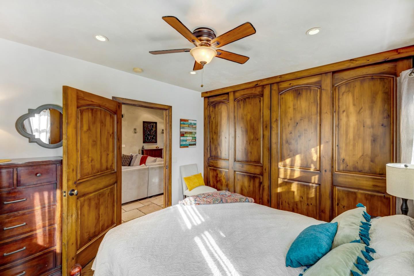 Detail Gallery Image 32 of 57 For 810 Altura Pl, Del Rey Oaks,  CA 93940 - 4 Beds | 2 Baths