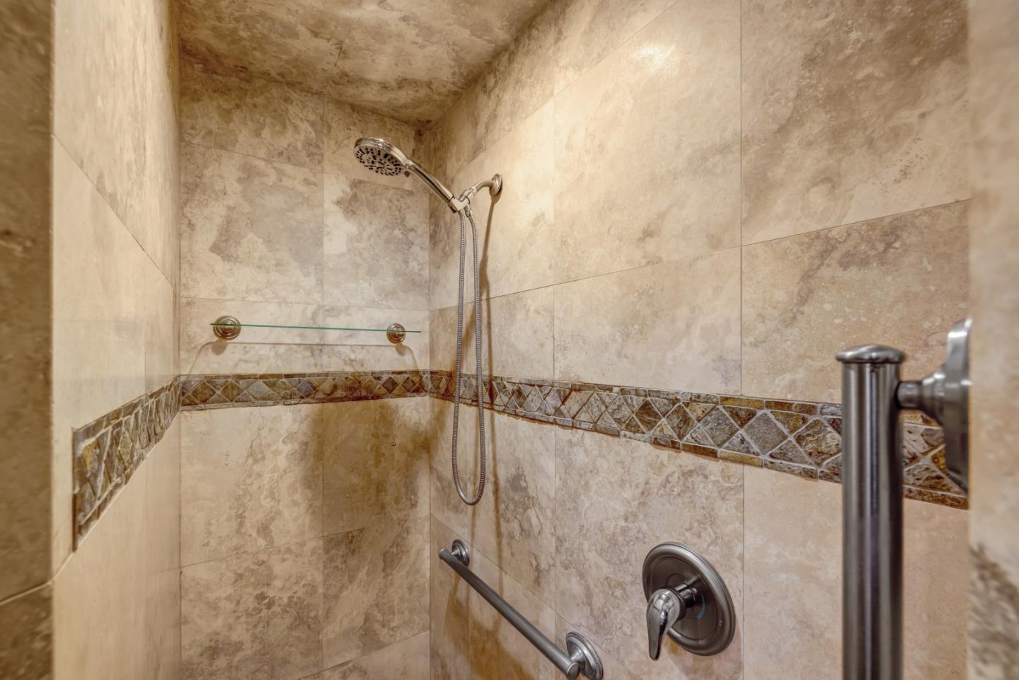 Detail Gallery Image 37 of 57 For 810 Altura Pl, Del Rey Oaks,  CA 93940 - 4 Beds | 2 Baths