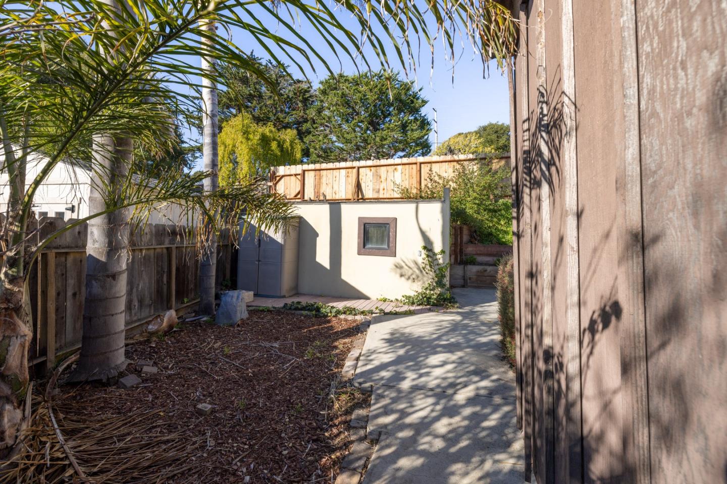 Detail Gallery Image 46 of 57 For 810 Altura Pl, Del Rey Oaks,  CA 93940 - 4 Beds | 2 Baths