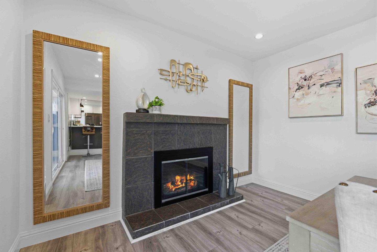 Detail Gallery Image 10 of 40 For 1702 Mount Rushmore Dr, San Jose,  CA 95127 - 3 Beds | 2/1 Baths