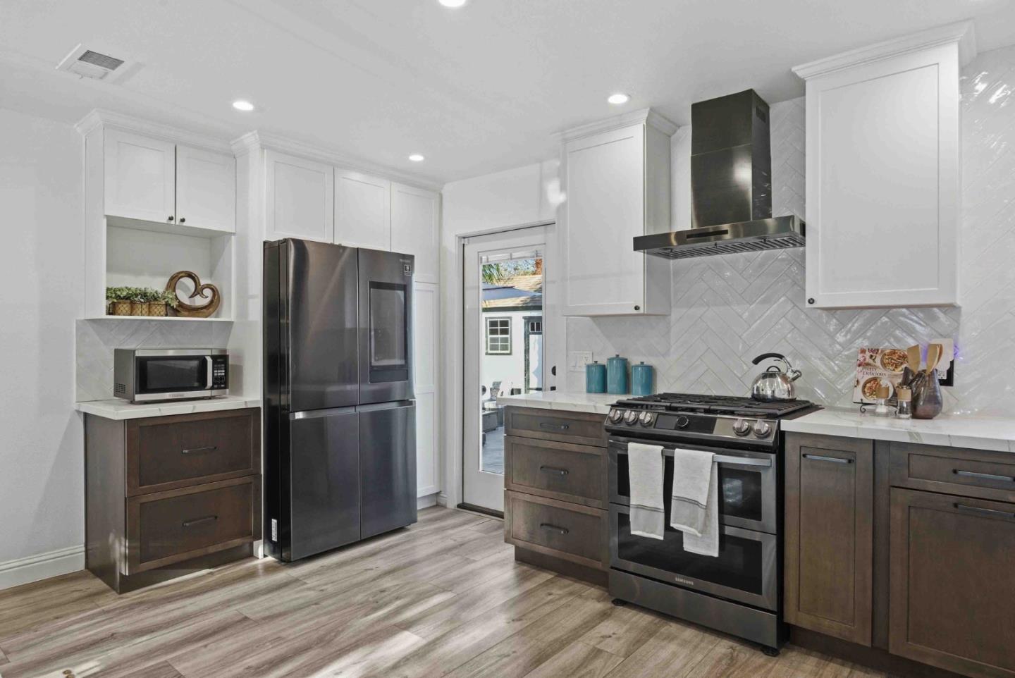 Detail Gallery Image 14 of 40 For 1702 Mount Rushmore Dr, San Jose,  CA 95127 - 3 Beds | 2/1 Baths