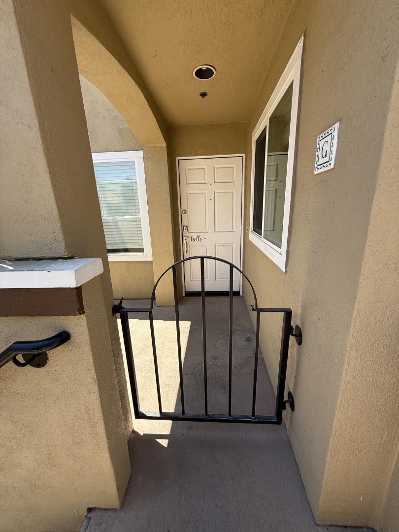 Detail Gallery Image 2 of 10 For 7003 Rodling Dr #G,  San Jose,  CA 95138 - 2 Beds | 2 Baths