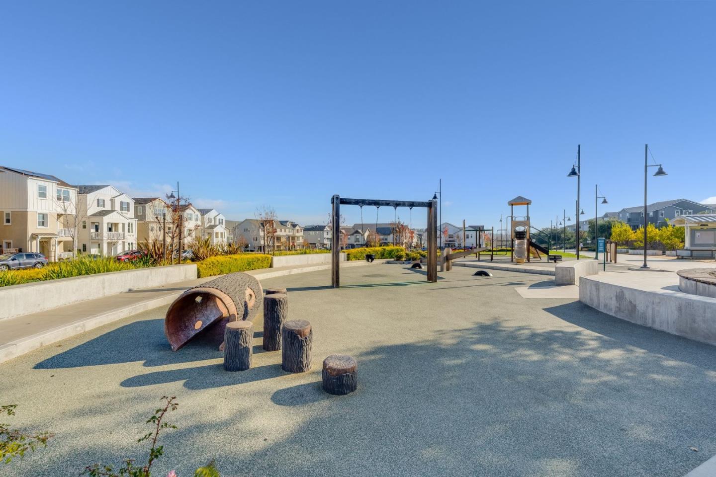 Detail Gallery Image 31 of 43 For 6914 Geyserville St, Dublin,  CA 94568 - 3 Beds | 3/1 Baths