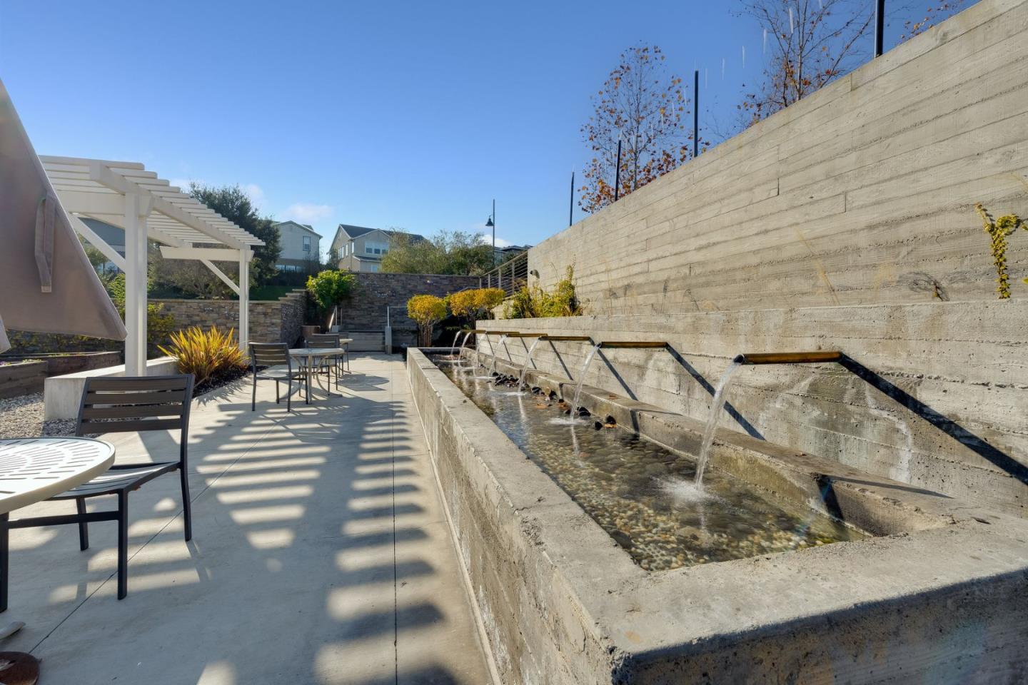 Detail Gallery Image 34 of 43 For 6914 Geyserville St, Dublin,  CA 94568 - 3 Beds | 3/1 Baths