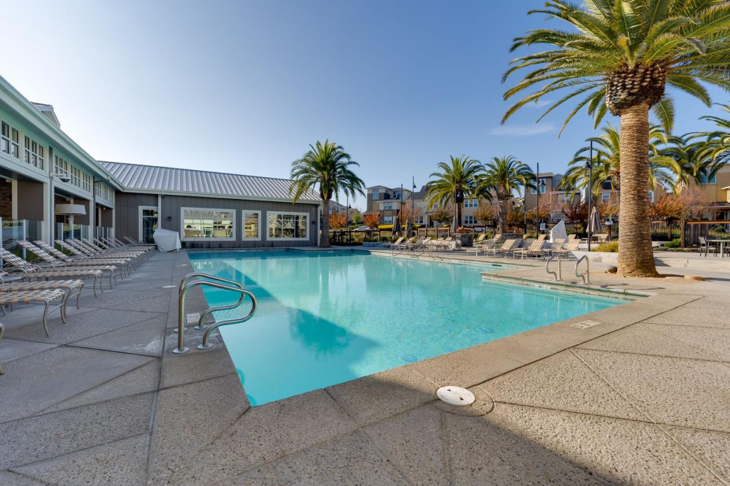 Detail Gallery Image 37 of 43 For 6914 Geyserville St, Dublin,  CA 94568 - 3 Beds | 3/1 Baths