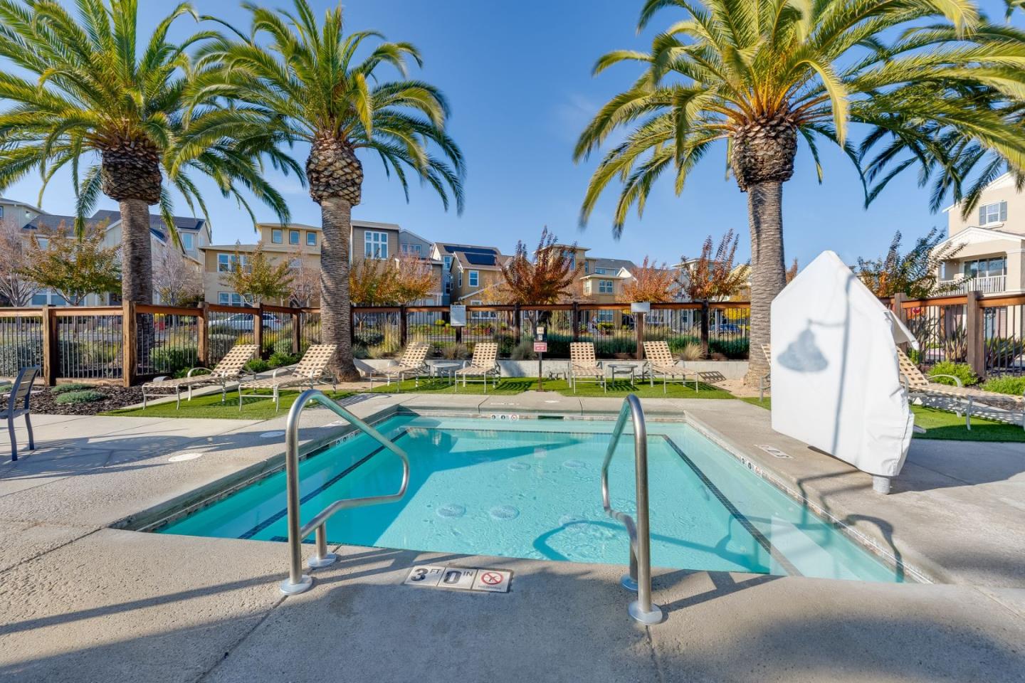 Detail Gallery Image 38 of 43 For 6914 Geyserville St, Dublin,  CA 94568 - 3 Beds | 3/1 Baths