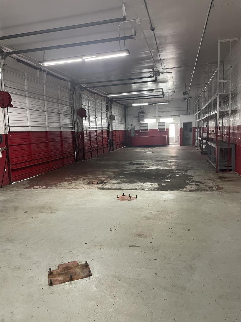 Detail Gallery Image 5 of 6 For 112 Sagamore St, San Francisco,  CA 94112 - – Beds | – Baths