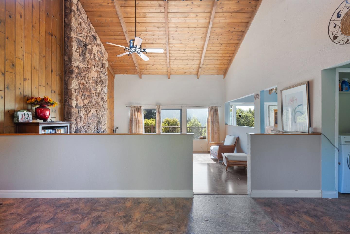 Detail Gallery Image 11 of 53 For 267 Crows Nest Dr, Boulder Creek,  CA 95006 - 3 Beds | 2 Baths