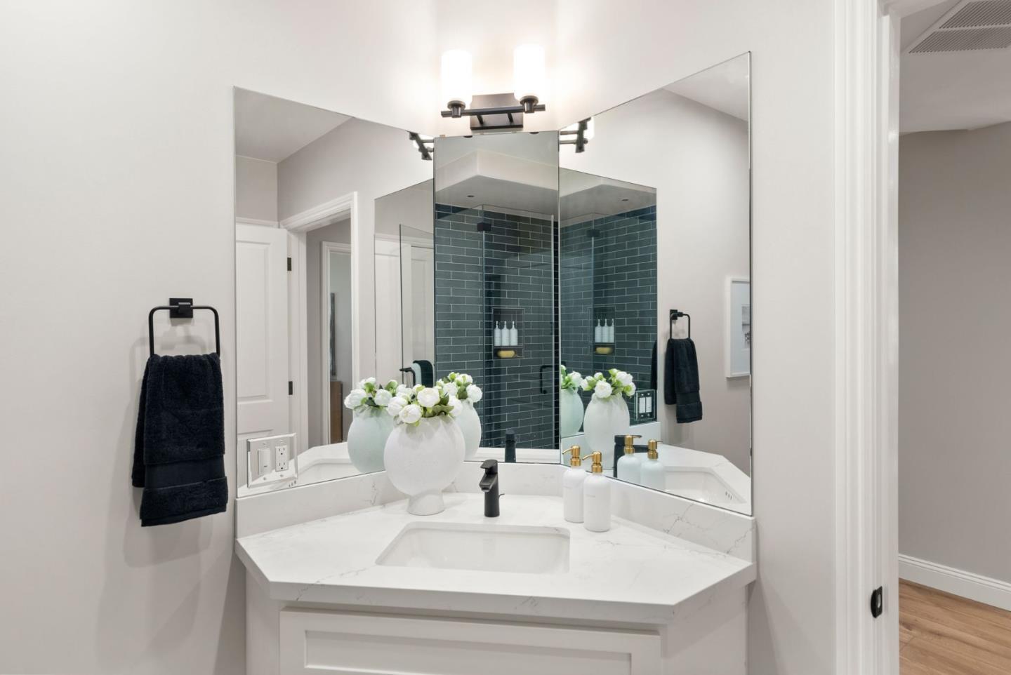 Detail Gallery Image 26 of 49 For 200 Sheridan Ave #301,  Palo Alto,  CA 94306 - 2 Beds | 2 Baths