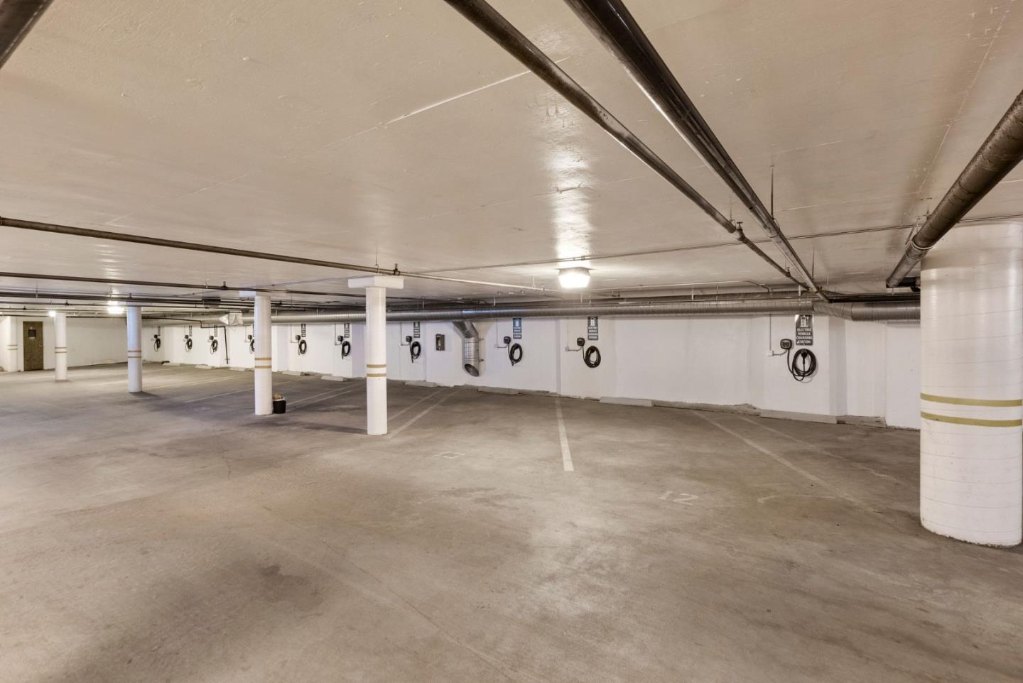 Detail Gallery Image 40 of 49 For 200 Sheridan Ave #301,  Palo Alto,  CA 94306 - 2 Beds | 2 Baths