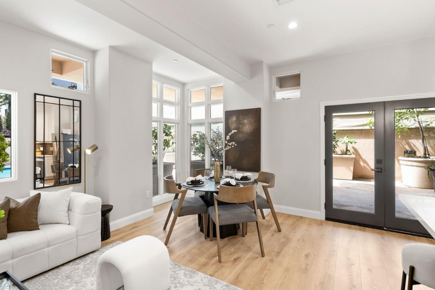 Detail Gallery Image 7 of 49 For 200 Sheridan Ave #301,  Palo Alto,  CA 94306 - 2 Beds | 2 Baths