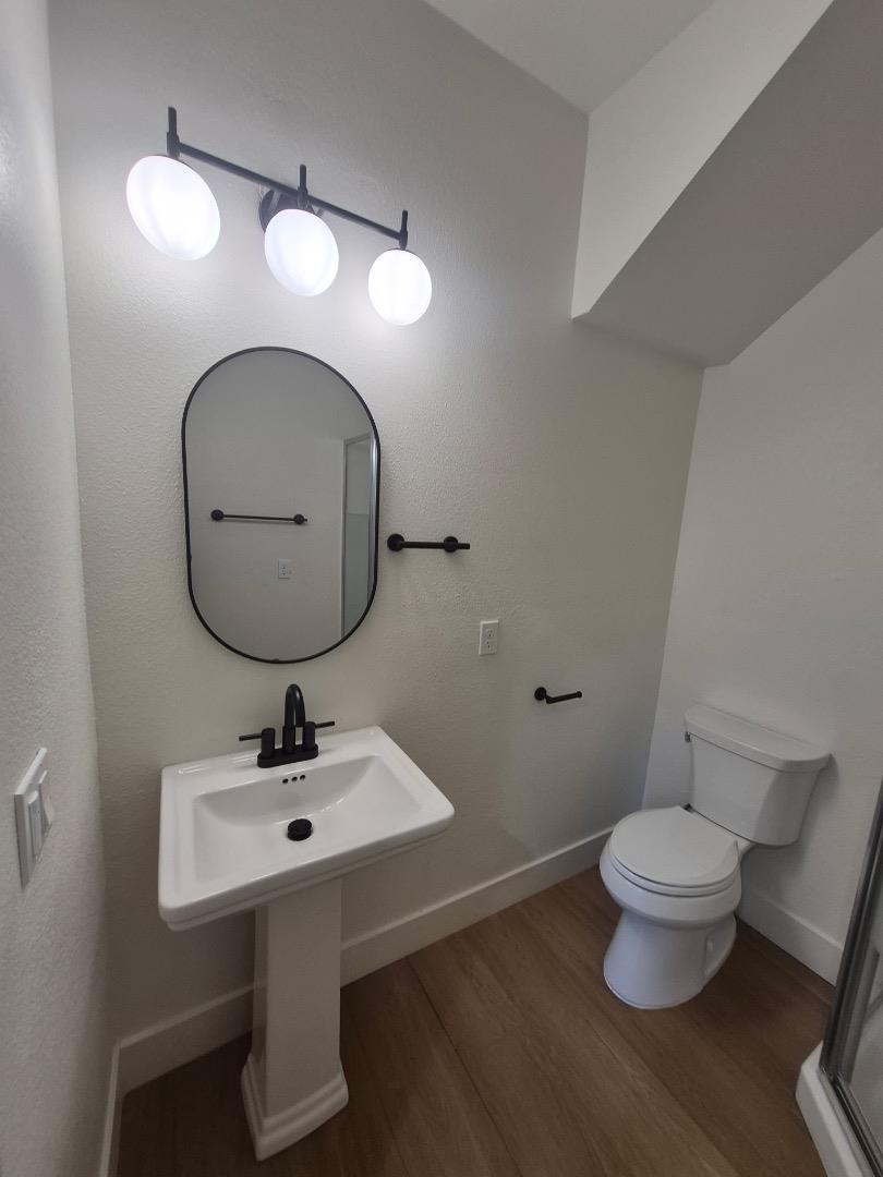 Detail Gallery Image 31 of 31 For 943 Woodside Rd, Redwood City,  CA 94061 - 4 Beds | 4 Baths