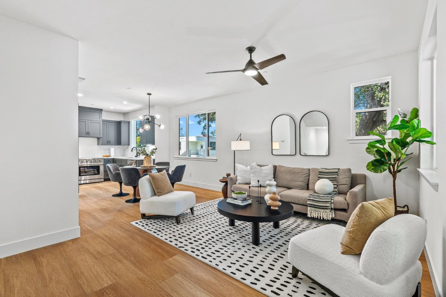 Detail Gallery Image 7 of 31 For 943 Woodside Rd, Redwood City,  CA 94061 - 4 Beds | 4 Baths