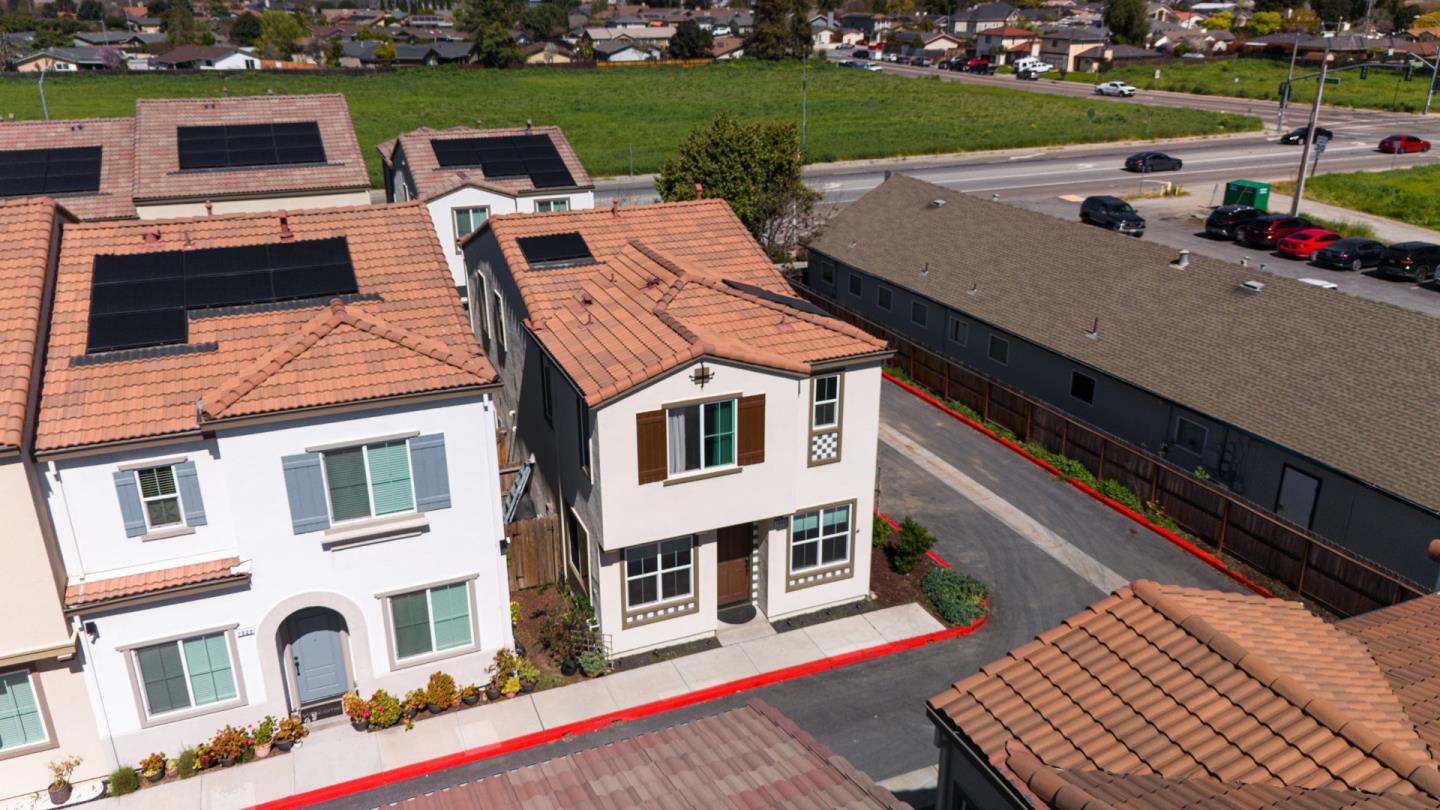 Detail Gallery Image 35 of 40 For 1000 Bridget Cir, Hollister,  CA 95023 - 3 Beds | 2/1 Baths