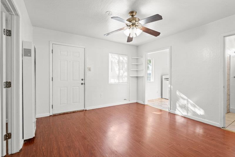 Detail Gallery Image 6 of 33 For 176 Laumer Ave, San Jose,  CA 95127 - 2 Beds | 1 Baths