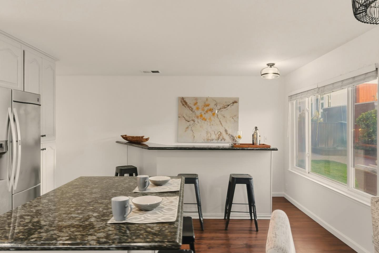 Detail Gallery Image 12 of 48 For 658 Albanese Cir, San Jose,  CA 95111 - 4 Beds | 2 Baths