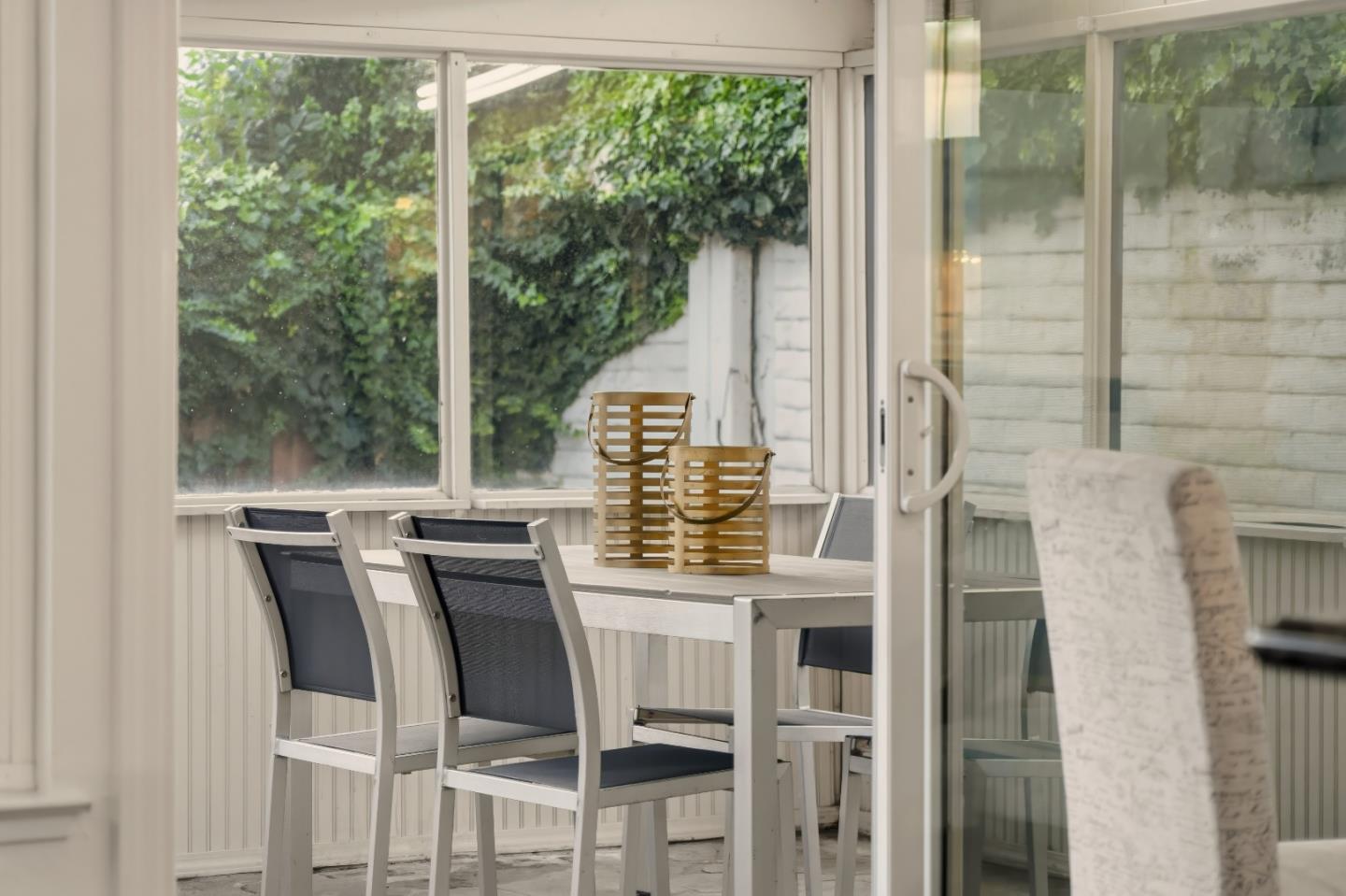 Detail Gallery Image 15 of 48 For 658 Albanese Cir, San Jose,  CA 95111 - 4 Beds | 2 Baths