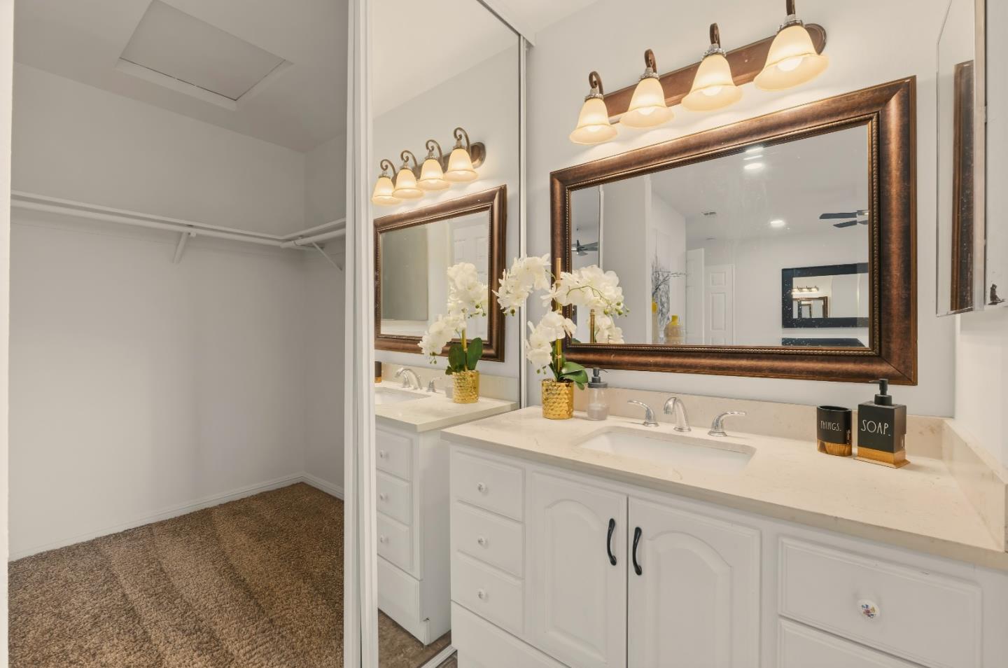 Detail Gallery Image 22 of 48 For 658 Albanese Cir, San Jose,  CA 95111 - 4 Beds | 2 Baths