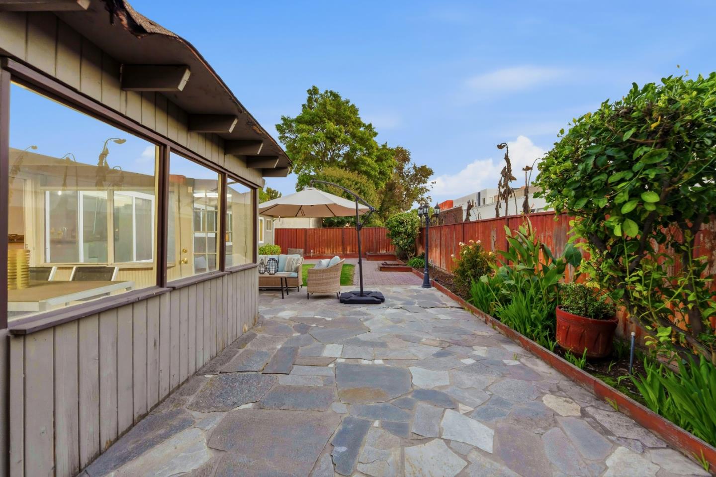 Detail Gallery Image 38 of 48 For 658 Albanese Cir, San Jose,  CA 95111 - 4 Beds | 2 Baths