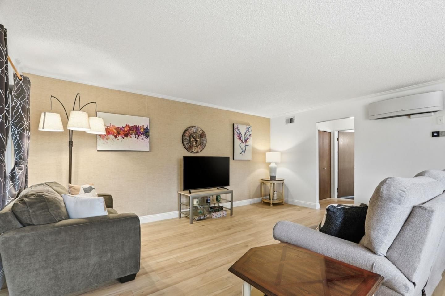 Detail Gallery Image 8 of 25 For 3216 Kenhill Dr, San Jose,  CA 95111 - 1 Beds | 1 Baths