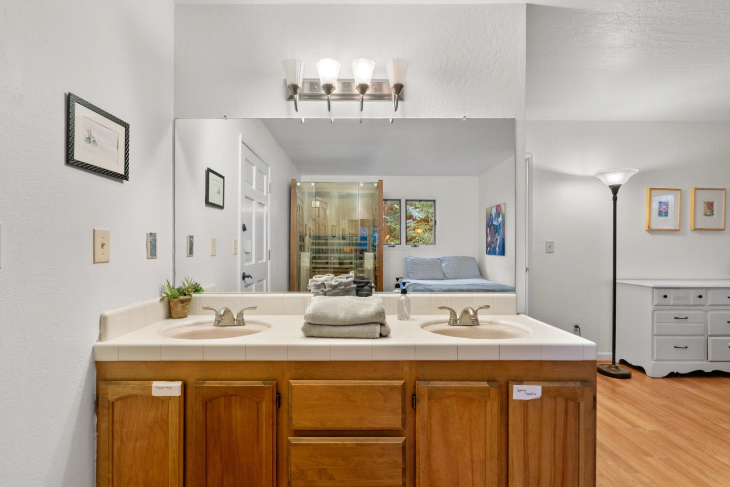 Detail Gallery Image 24 of 47 For 471 Country Estates Ter, Santa Cruz,  CA 95060 - 2 Beds | 2 Baths