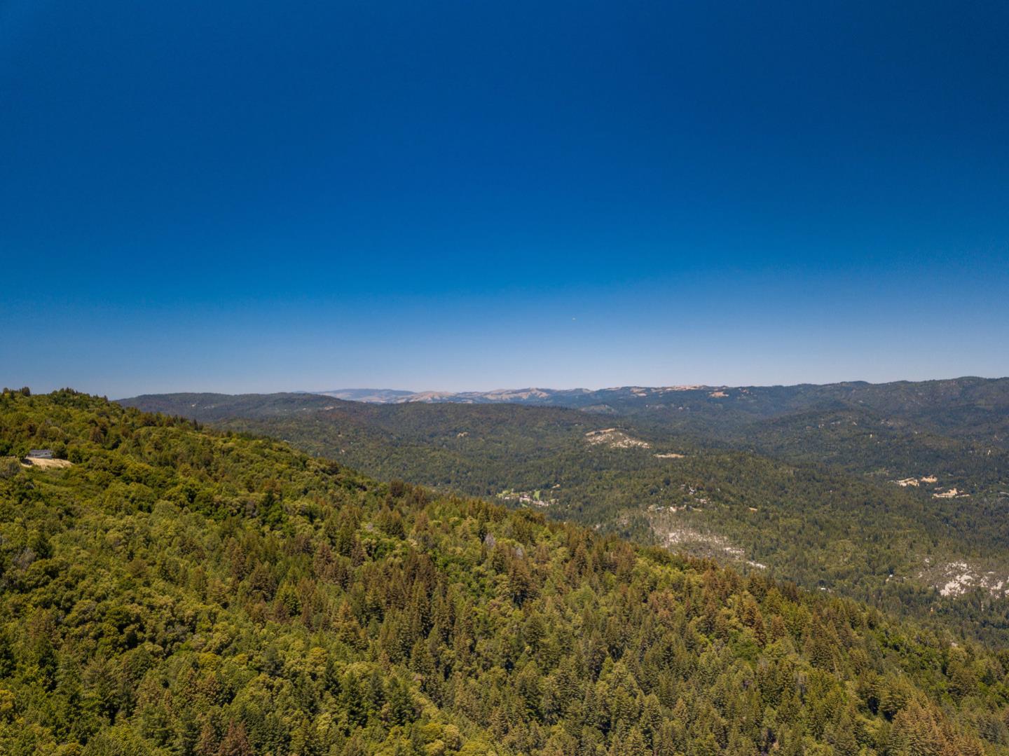 Detail Gallery Image 41 of 47 For 471 Country Estates Ter, Santa Cruz,  CA 95060 - 2 Beds | 2 Baths