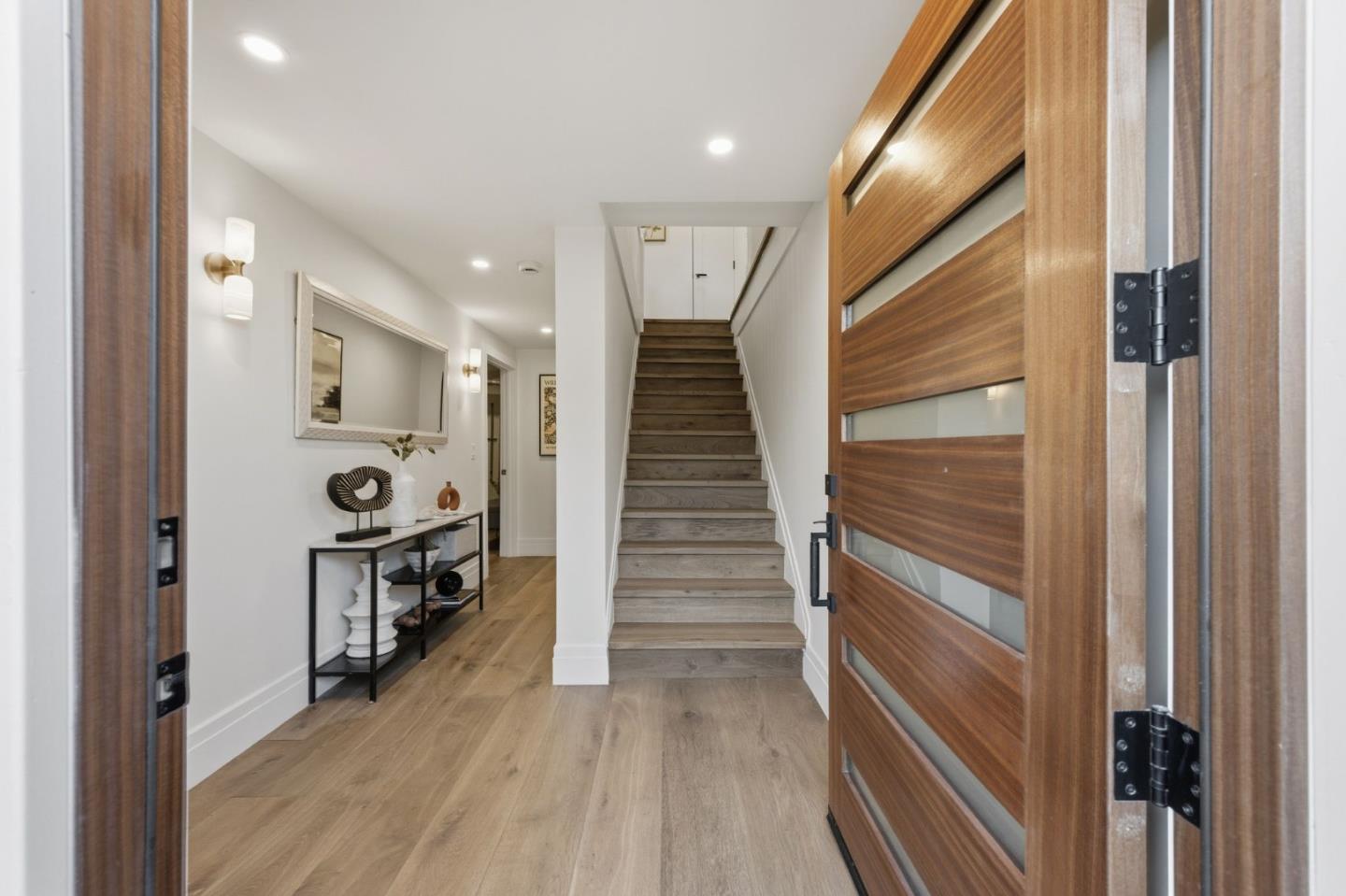 Detail Gallery Image 3 of 33 For 3761 21st St, San Francisco,  CA 94114 - 4 Beds | 3/1 Baths