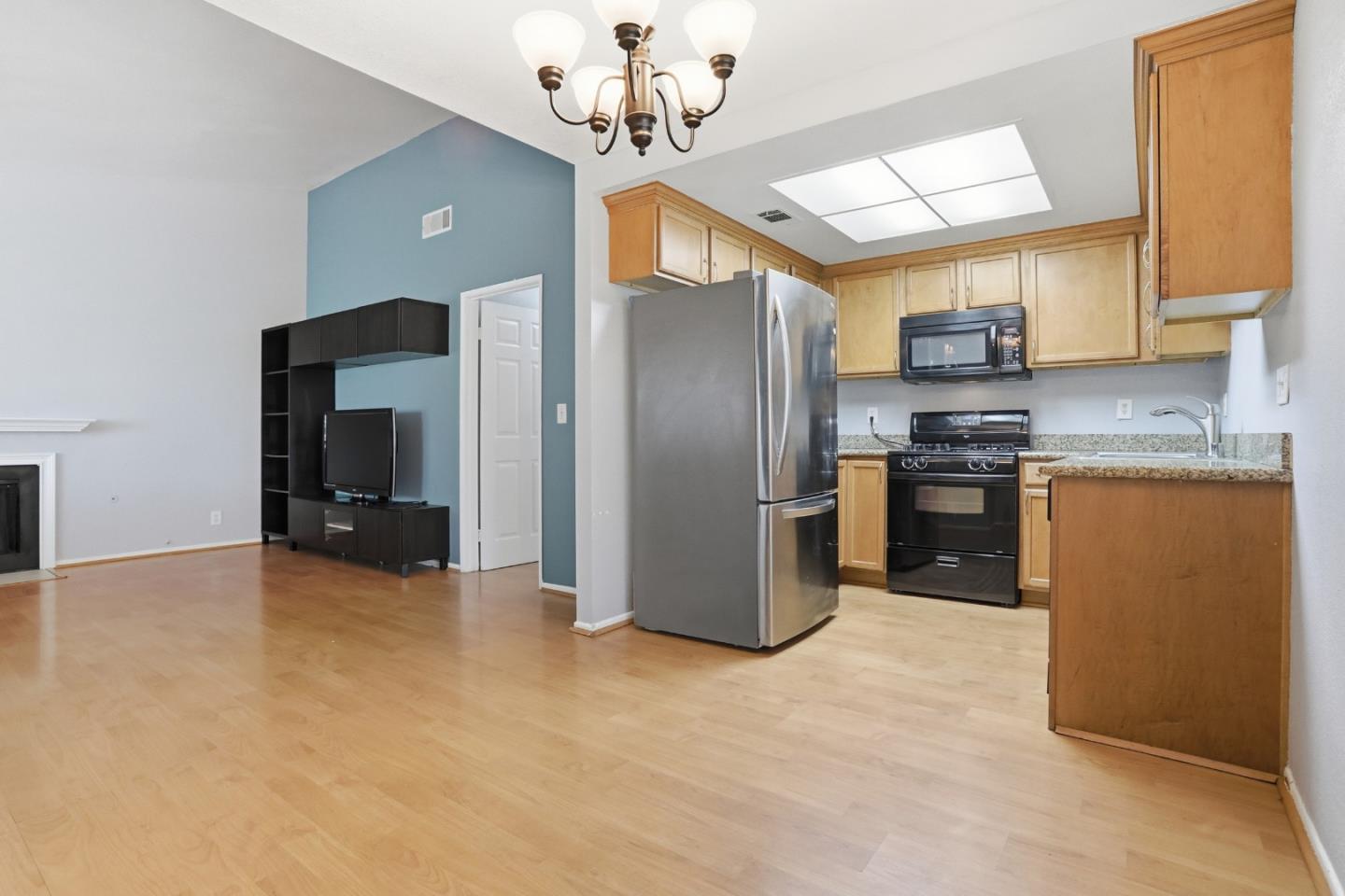 Detail Gallery Image 7 of 18 For 1965 Coulston St #57,  Loma Linda,  CA 92354 - 2 Beds | 1 Baths
