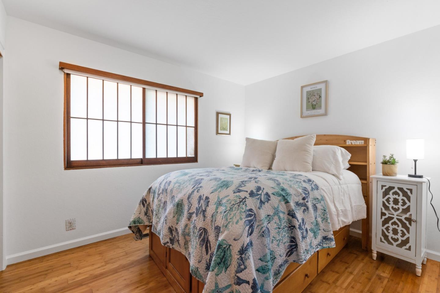 Detail Gallery Image 18 of 35 For 530 Rockaway Beach Ave, Pacifica,  CA 94044 - 3 Beds | 2 Baths