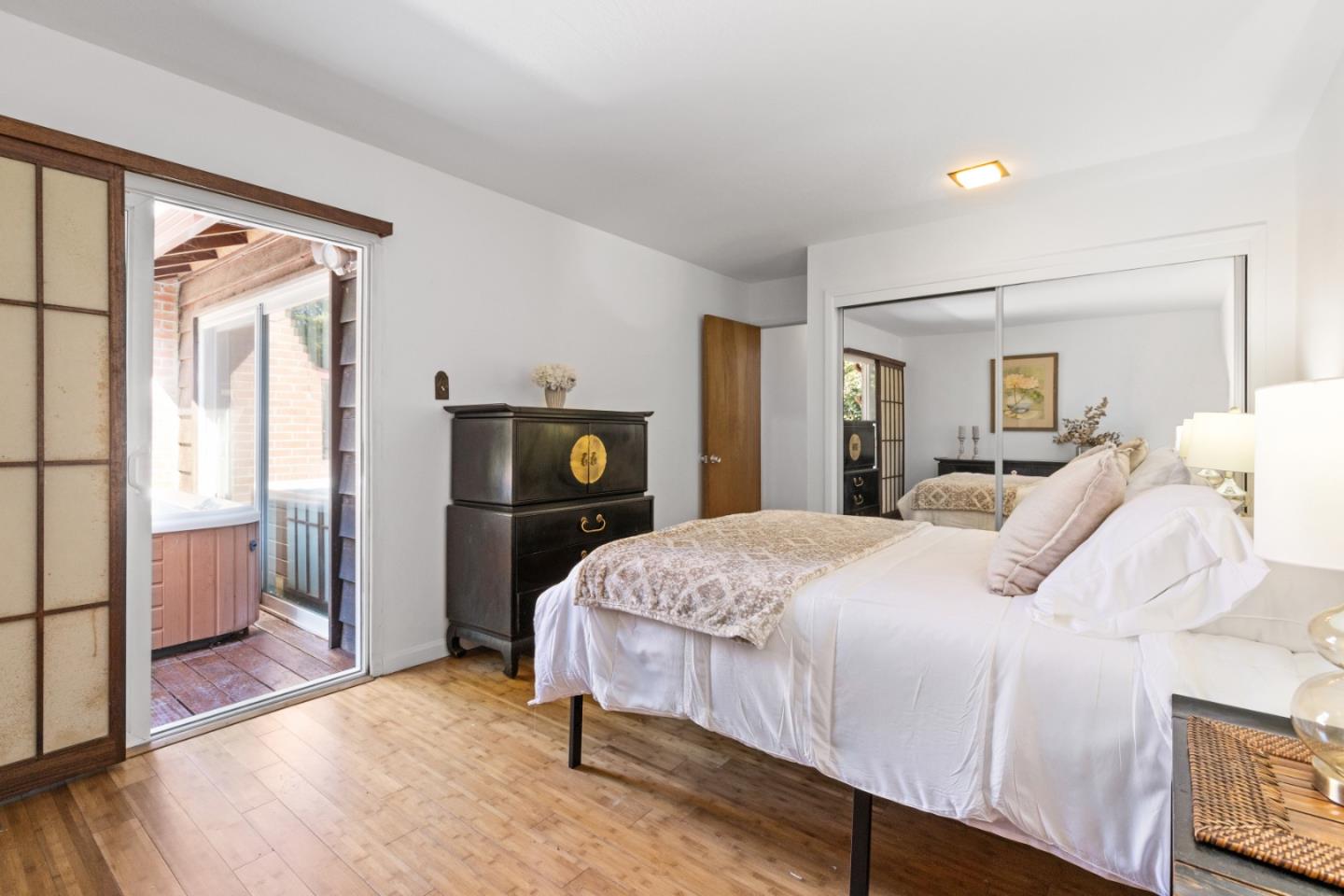 Detail Gallery Image 25 of 35 For 530 Rockaway Beach Ave, Pacifica,  CA 94044 - 3 Beds | 2 Baths