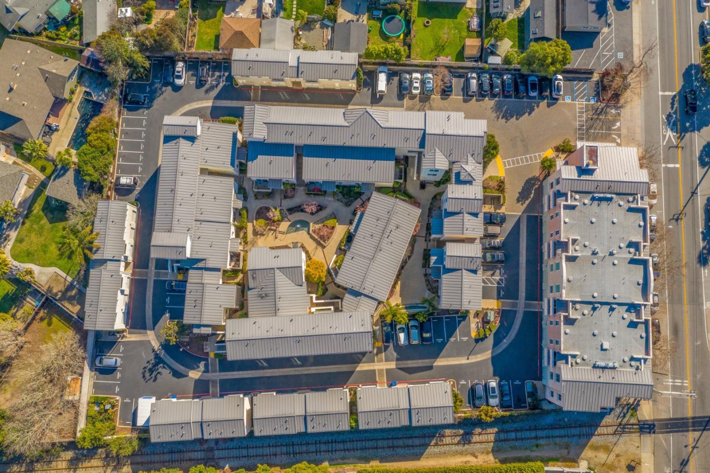 Detail Gallery Image 57 of 61 For 1066 41st Ave #D106,  Capitola,  CA 95010 - 2 Beds | 3 Baths