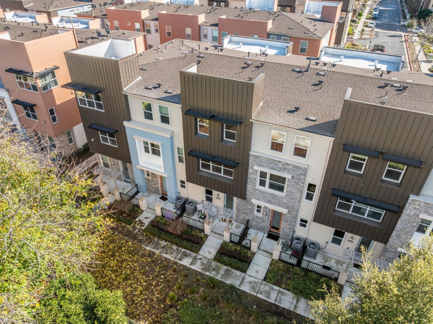 Detail Gallery Image 31 of 36 For 1915 Nevets Ln, San Jose,  CA 95133 - 3 Beds | 4 Baths