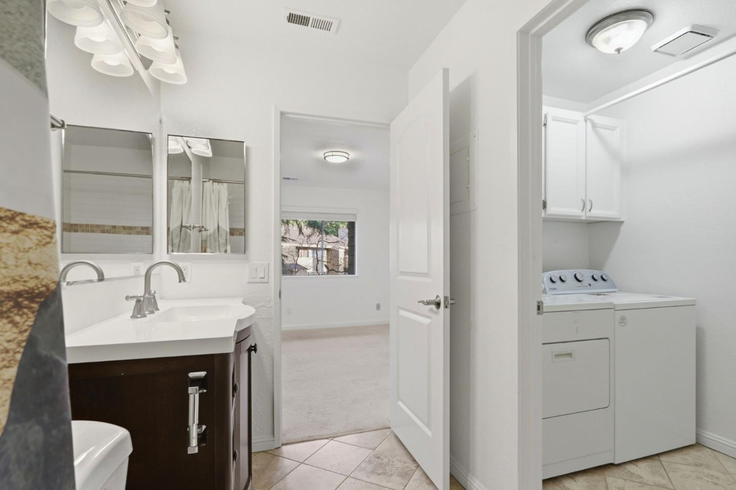 Detail Gallery Image 15 of 26 For 5688 Makati Cir #H,  San Jose,  CA 95123 - 1 Beds | 1 Baths