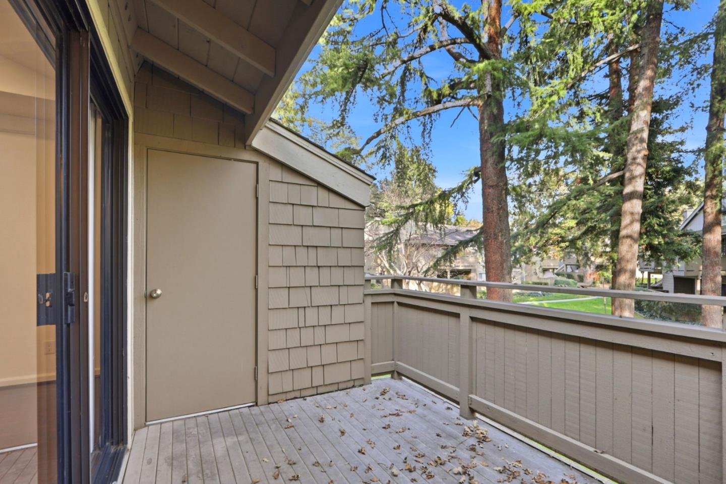 Detail Gallery Image 17 of 26 For 5688 Makati Cir #H,  San Jose,  CA 95123 - 1 Beds | 1 Baths