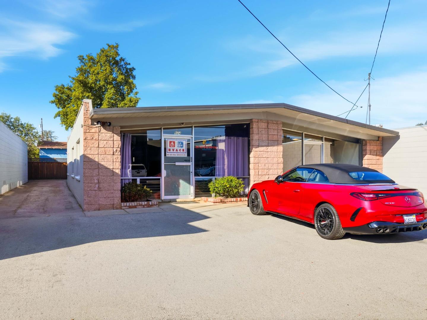 Detail Gallery Image 4 of 16 For 932 Terminal Way, San Carlos,  CA 94070 - – Beds | – Baths