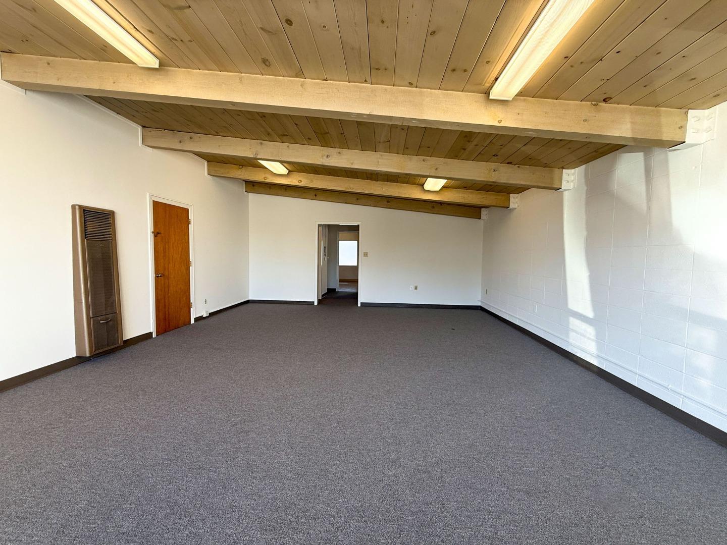 Detail Gallery Image 5 of 16 For 932 Terminal Way, San Carlos,  CA 94070 - – Beds | – Baths