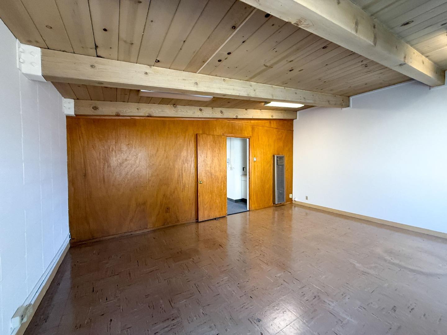 Detail Gallery Image 9 of 16 For 932 Terminal Way, San Carlos,  CA 94070 - – Beds | – Baths