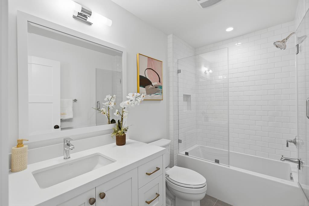 Detail Gallery Image 35 of 52 For 3231 Lanelle Pl, San Jose,  CA 95124 - 4 Beds | 4/1 Baths