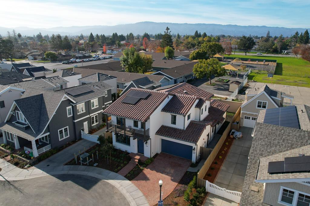 Detail Gallery Image 51 of 52 For 3231 Lanelle Pl, San Jose,  CA 95124 - 4 Beds | 4/1 Baths