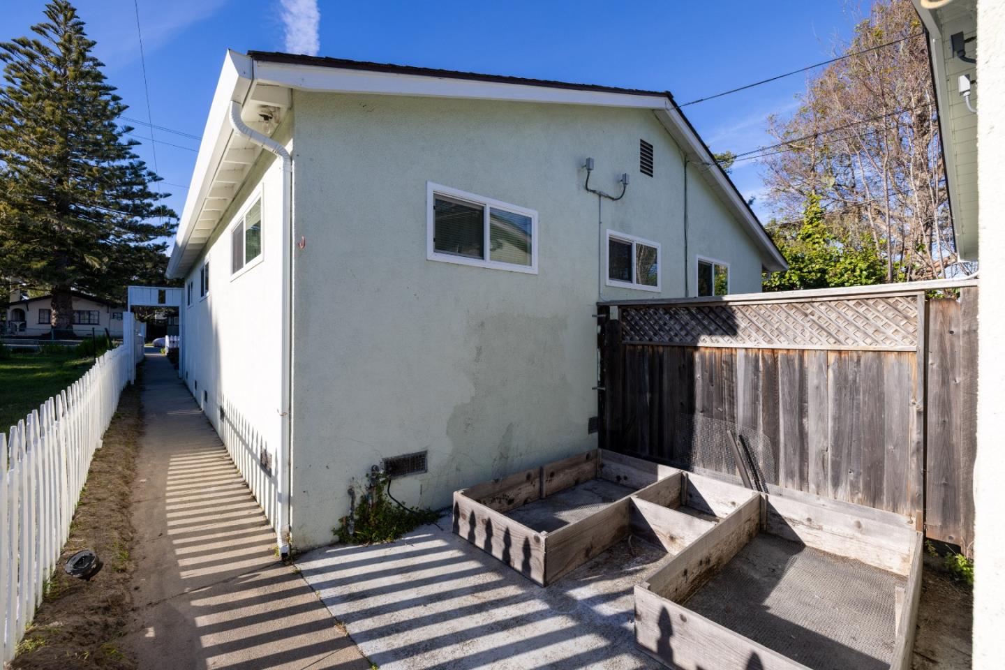 Detail Gallery Image 65 of 73 For 609 Congress Ave, Pacific Grove,  CA 93950 - – Beds | – Baths