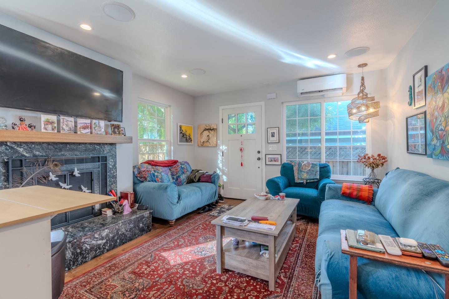 Detail Gallery Image 2 of 12 For 350 6th St, Montara,  CA 94037 - 1 Beds | 1 Baths