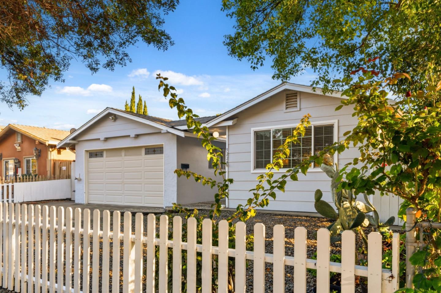 Detail Gallery Image 35 of 36 For 3224 Mount Rainier Dr, San Jose,  CA 95127 - 3 Beds | 2 Baths