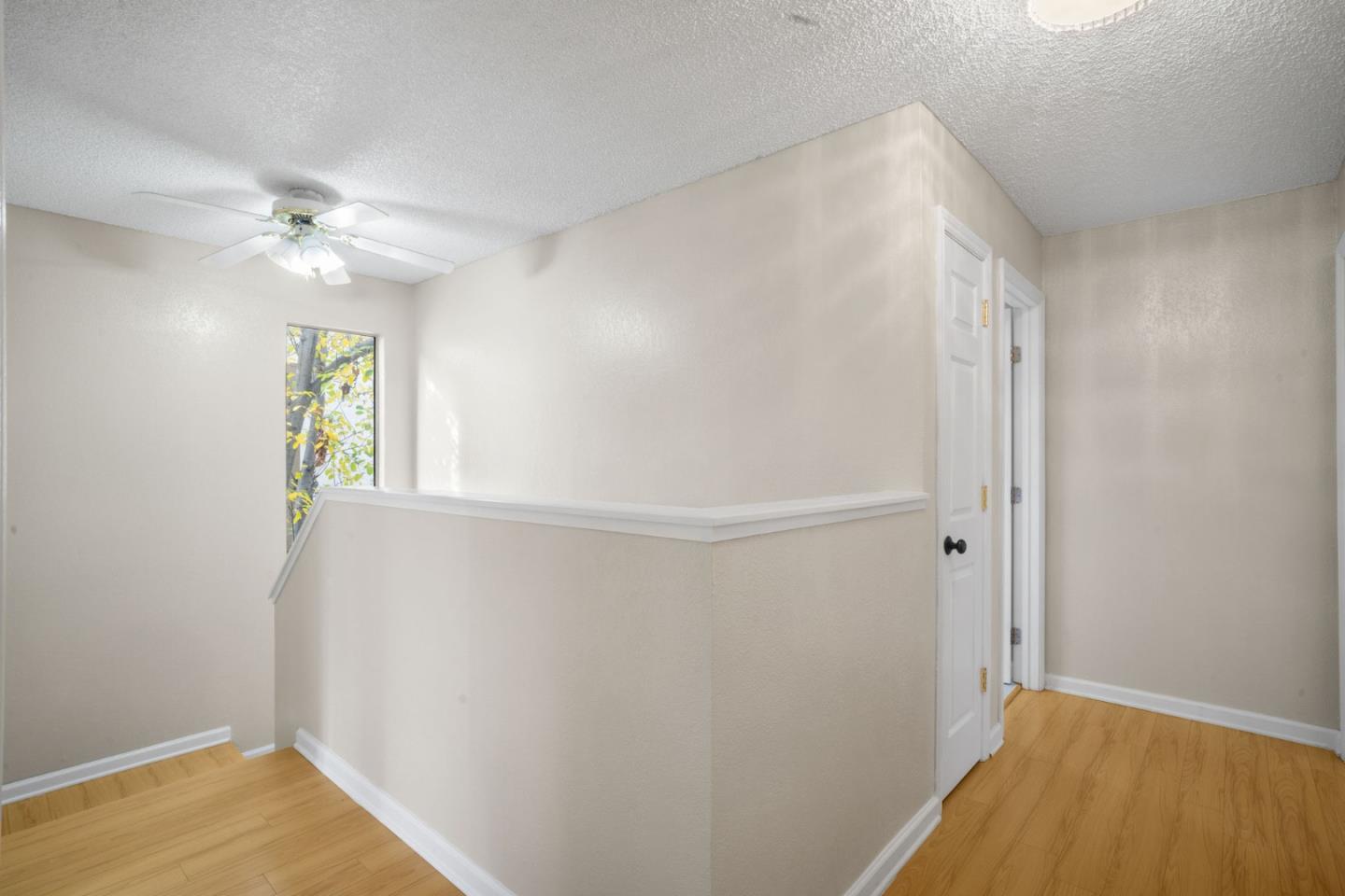 Detail Gallery Image 13 of 29 For 7124 Point Dunes Ct, San Jose,  CA 95139 - 3 Beds | 2/1 Baths