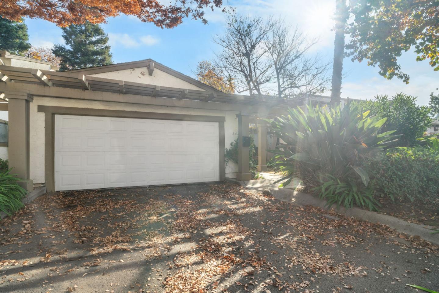 Detail Gallery Image 2 of 29 For 7124 Point Dunes Ct, San Jose,  CA 95139 - 3 Beds | 2/1 Baths