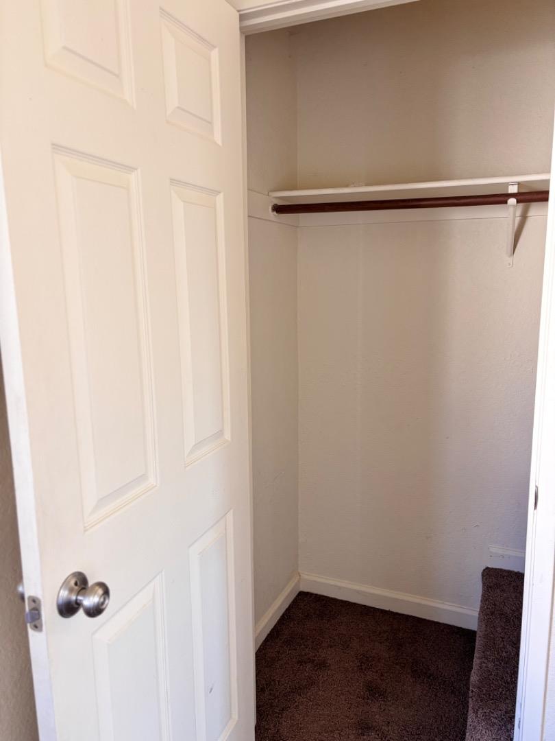 Detail Gallery Image 14 of 19 For 110 W Rossi St #2,  Salinas,  CA 93901 - 2 Beds | 1/1 Baths