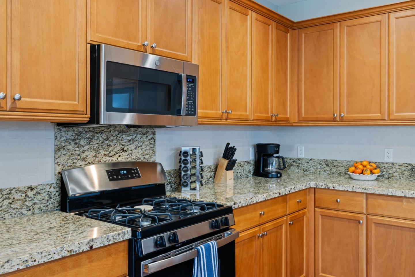 Detail Gallery Image 19 of 63 For 1110 Mcclellan, Hollister,  CA 95023 - 2 Beds | 2 Baths