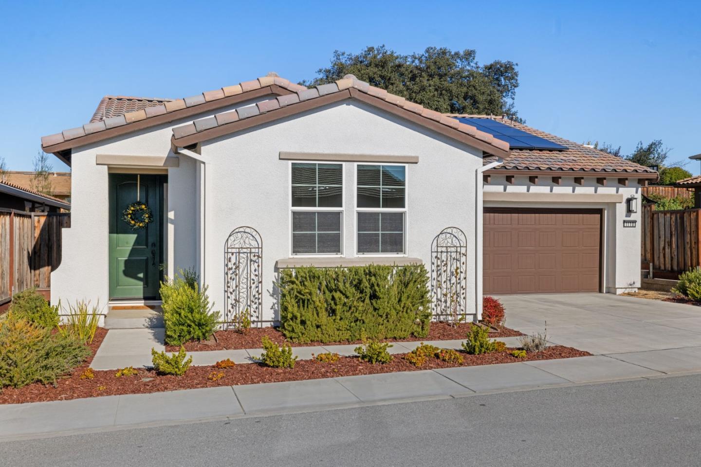 Detail Gallery Image 3 of 63 For 1110 Mcclellan, Hollister,  CA 95023 - 2 Beds | 2 Baths